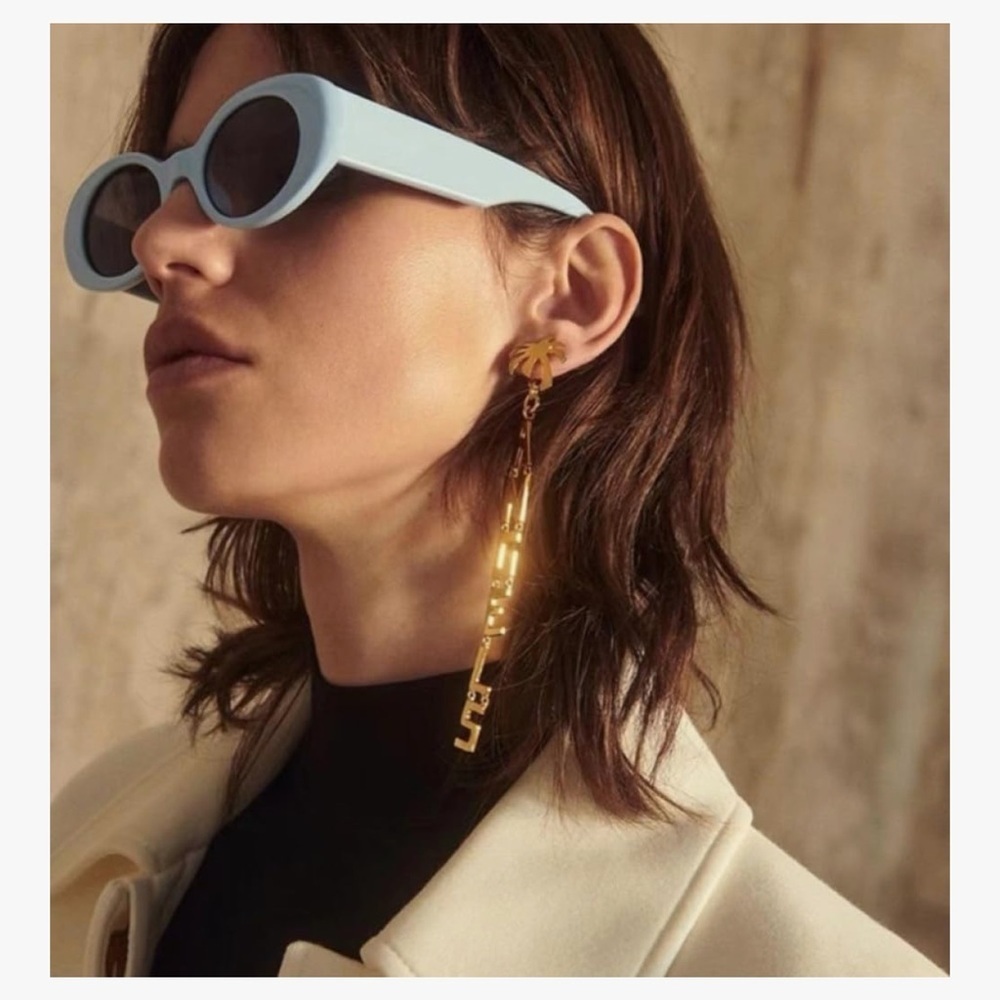 Retro Inspired Grey Blue Oval Sunglasses